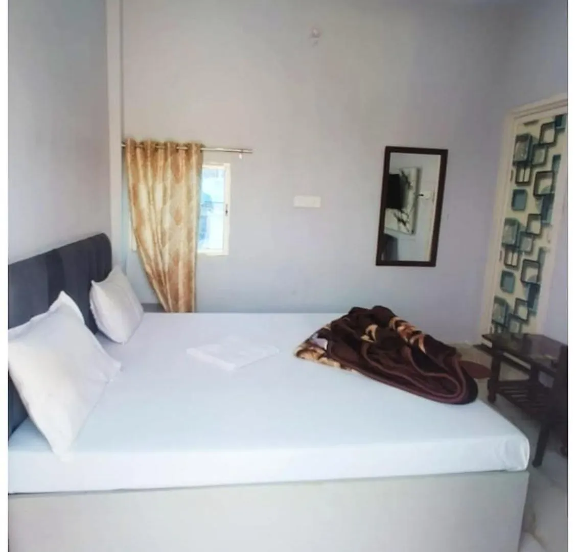 Varanasi Hotel Shiv#Aashram Near Kashi Vishwanath Temple - Free Parking And Wi-Fi Available - A Premium Guest House In Váránasí